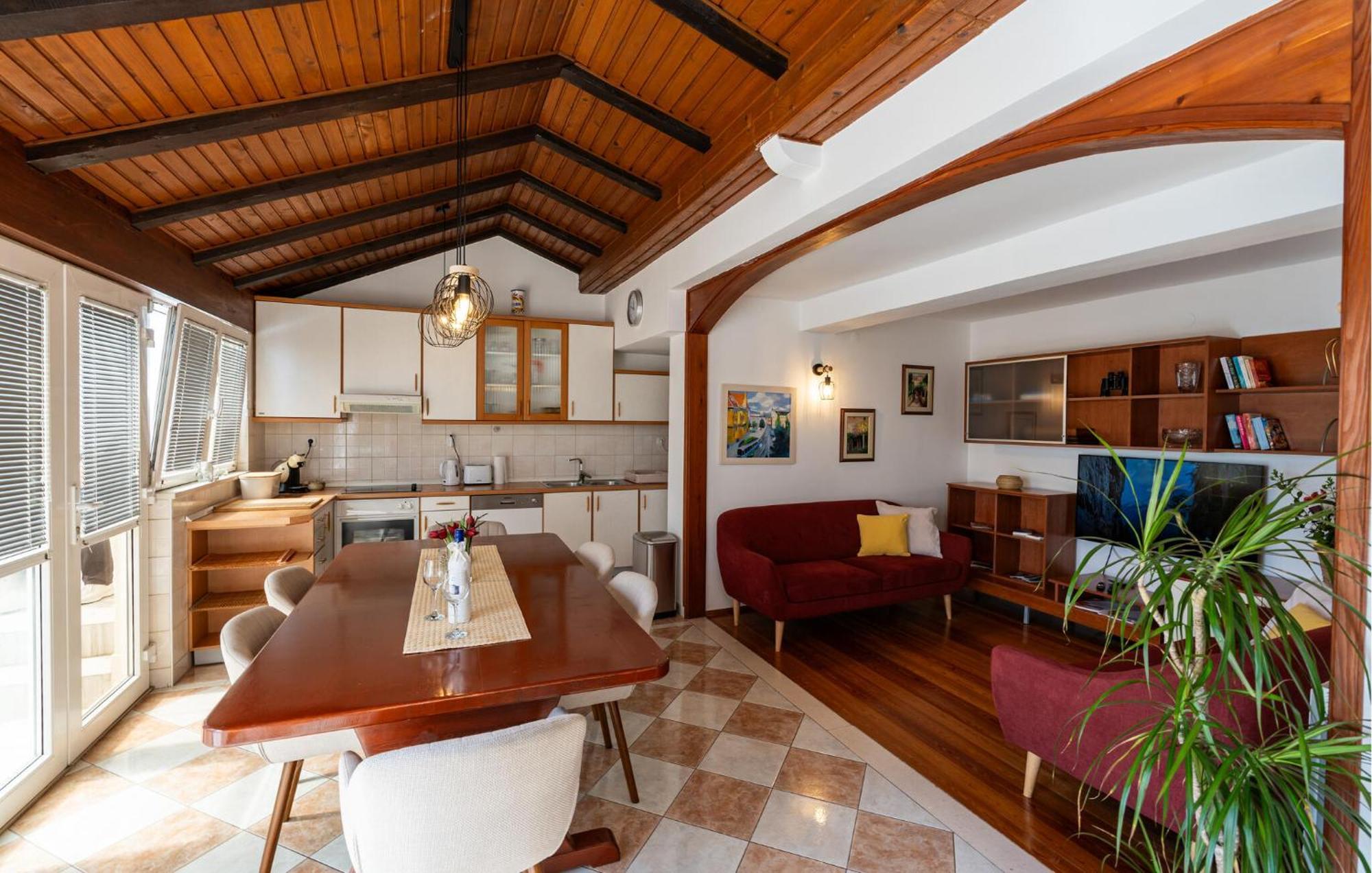 Cozy Apartment In Dubrovnik With House Sea View Buitenkant foto